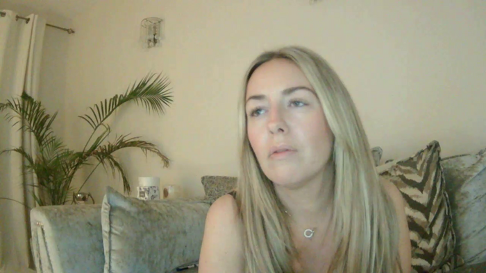 LucyNextDoor_X