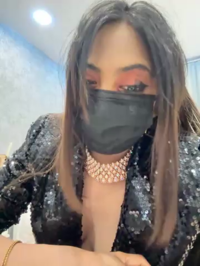 MonalisaDono18