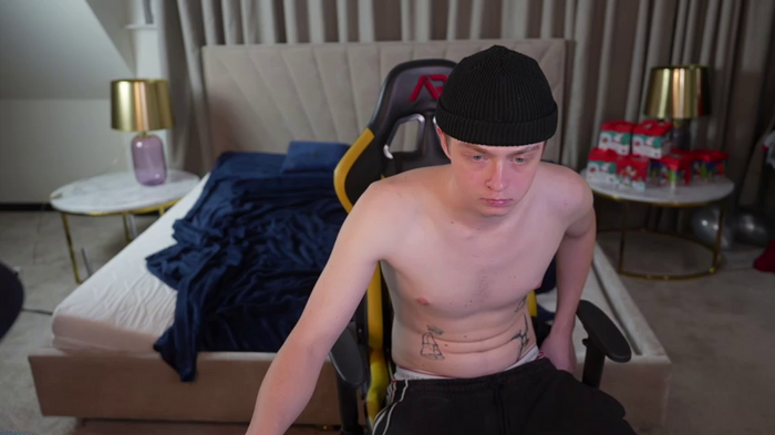 Curlydicklover