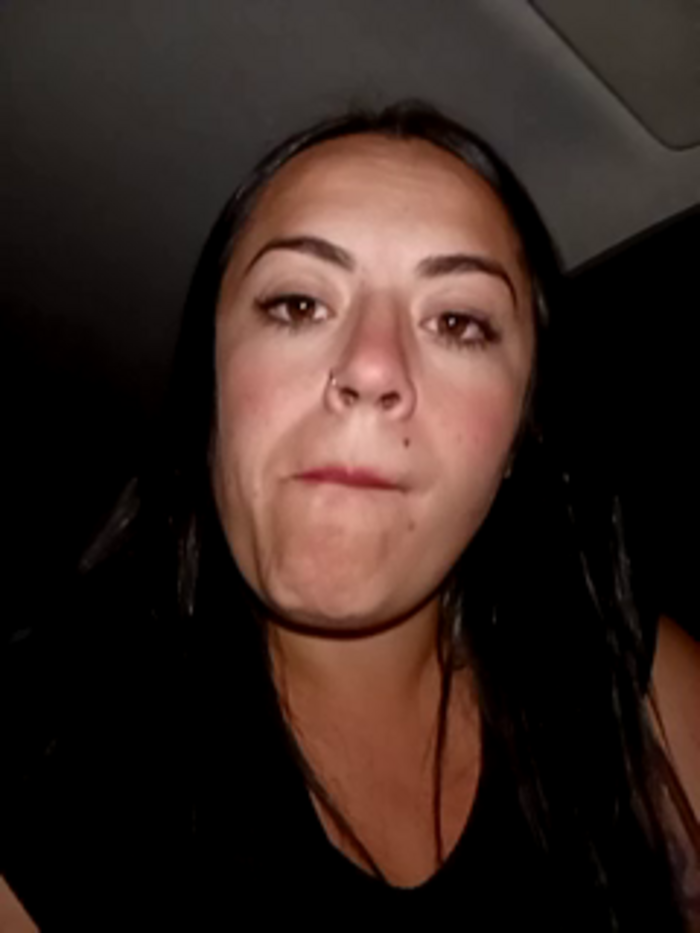 Lesly_10-