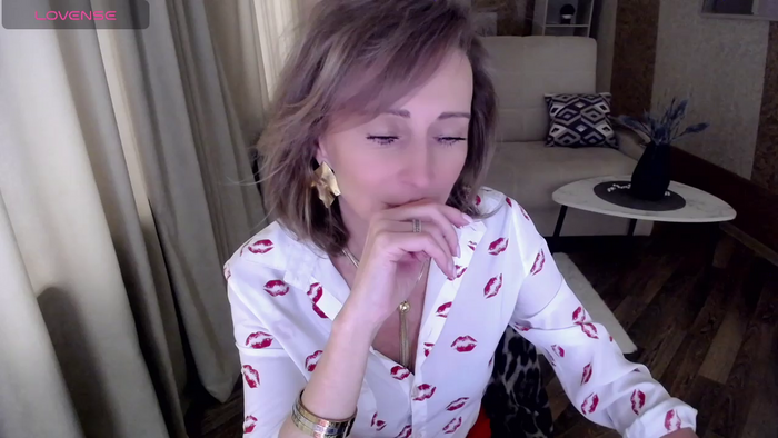 HornyMilf_777