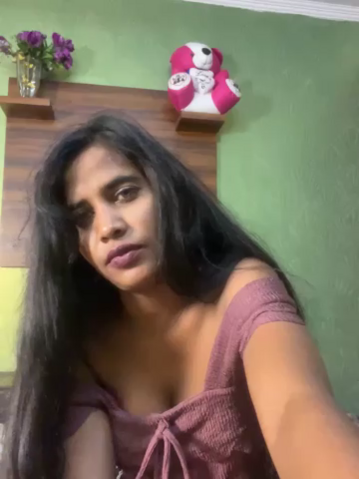 Lovely_Sweetyy