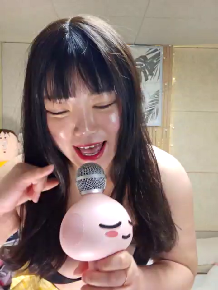 lunahong28