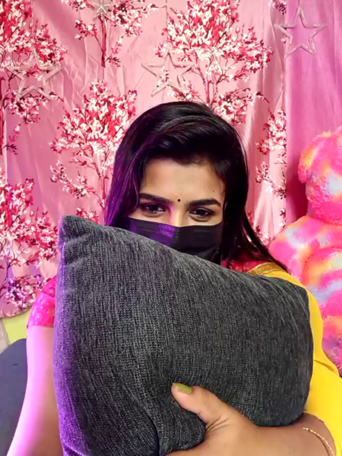 sara_girl2