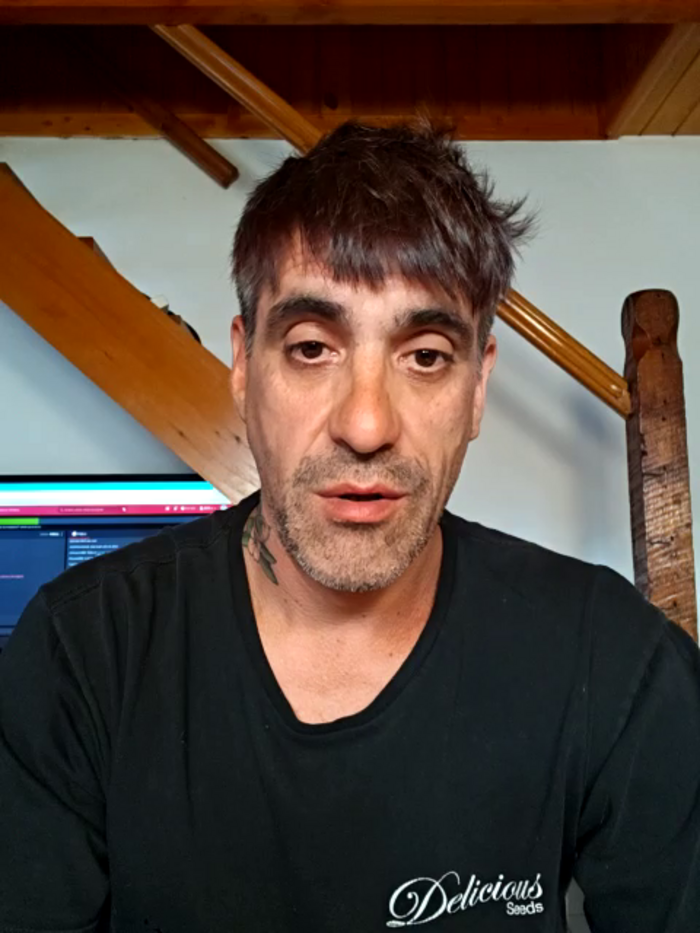 Elnonoykeila77