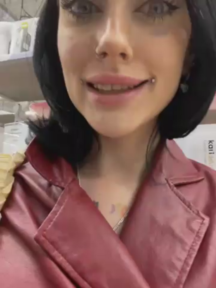 Melissa_crazy