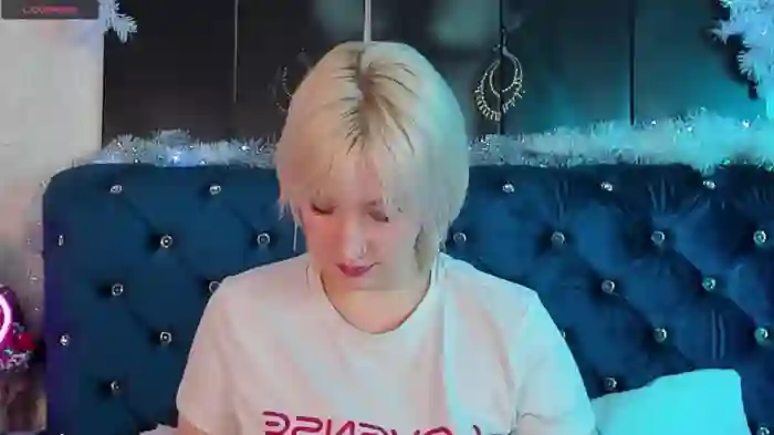 2025/01/24/stripchat-rachelcart-11-16-54