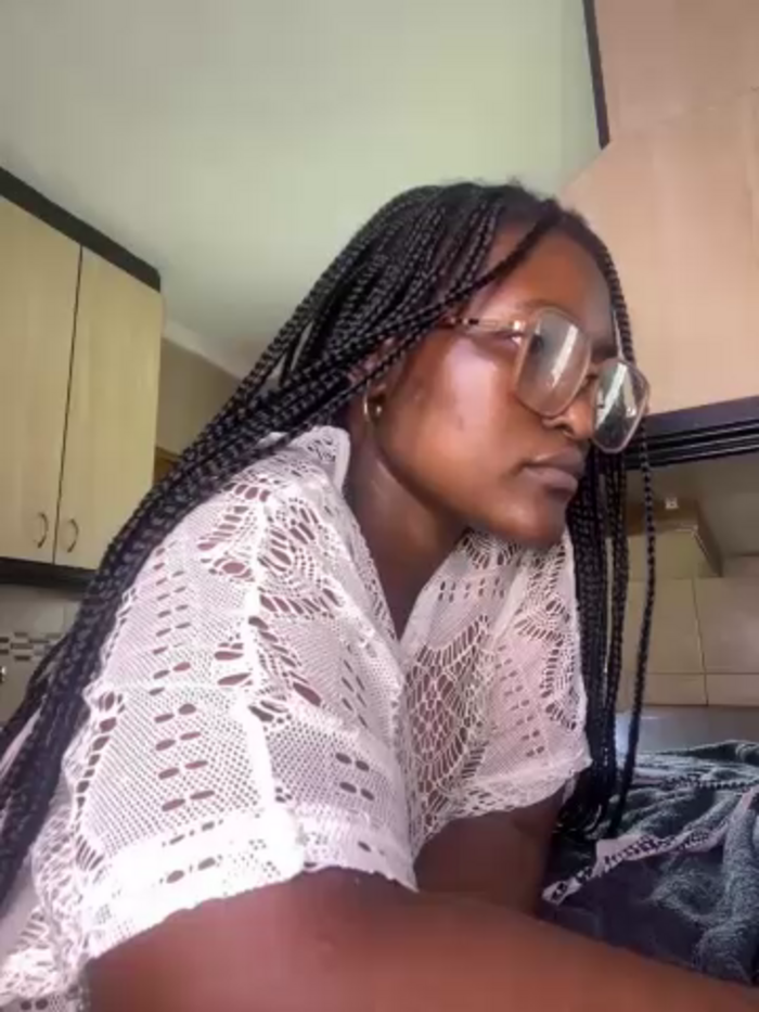 Bustygoddess32