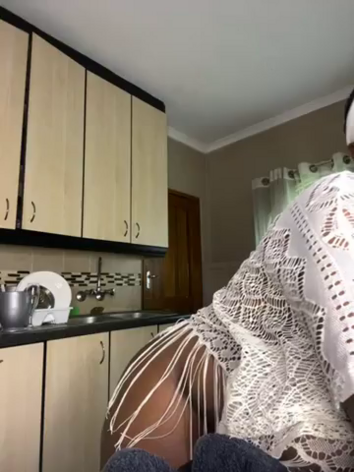 Bustygoddess32