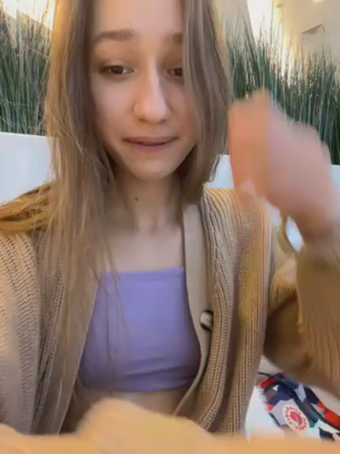 Lia__Love