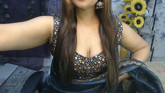 Mahimagic_doll