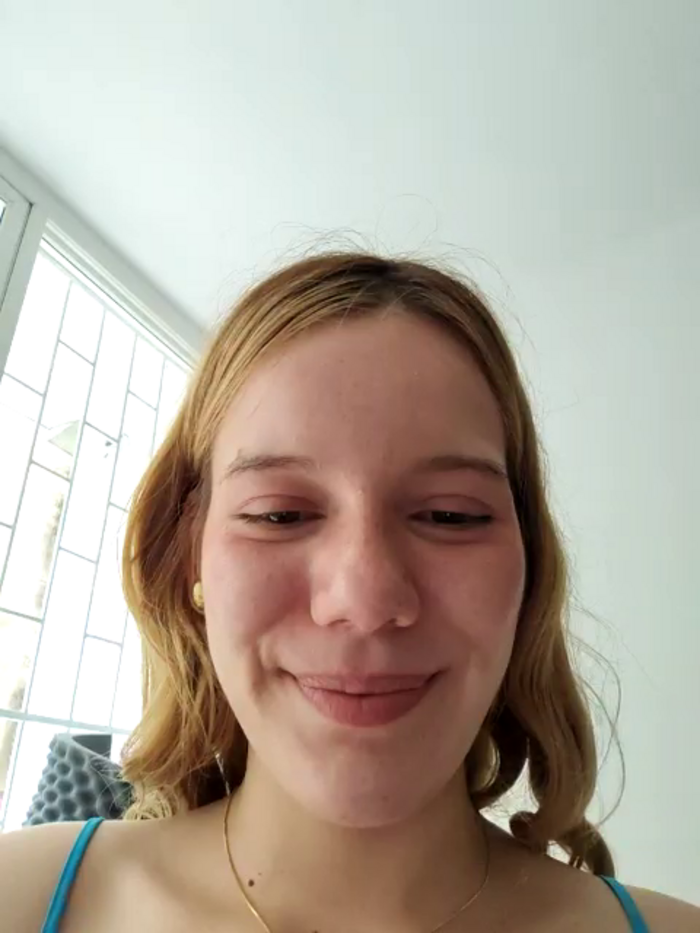 NicoleCut