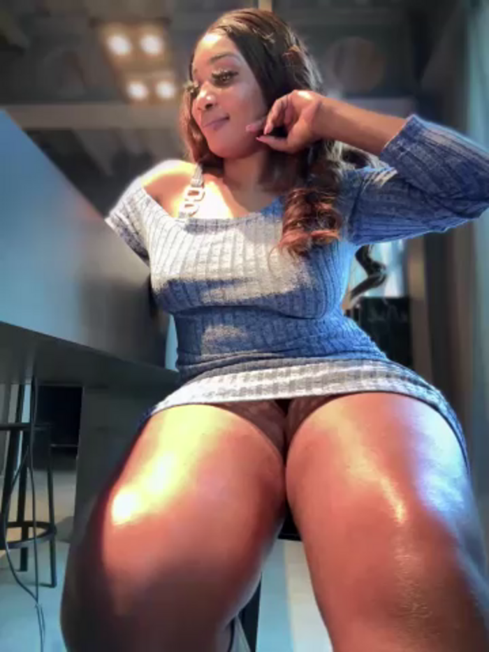 __Nessa__