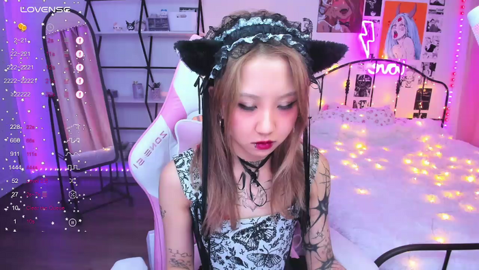 ashleywowmeow