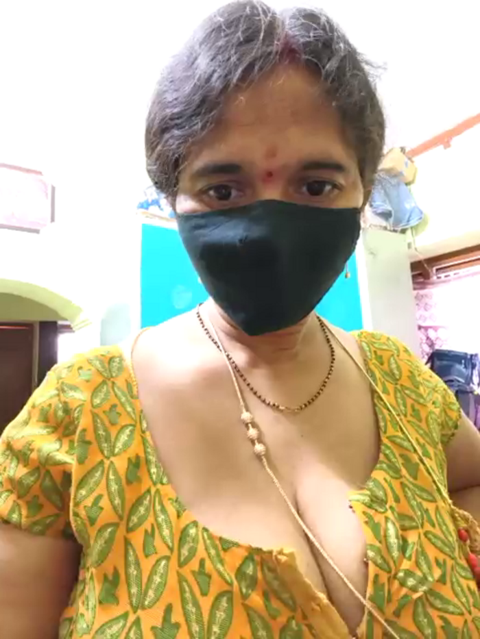 hotladyIndian1