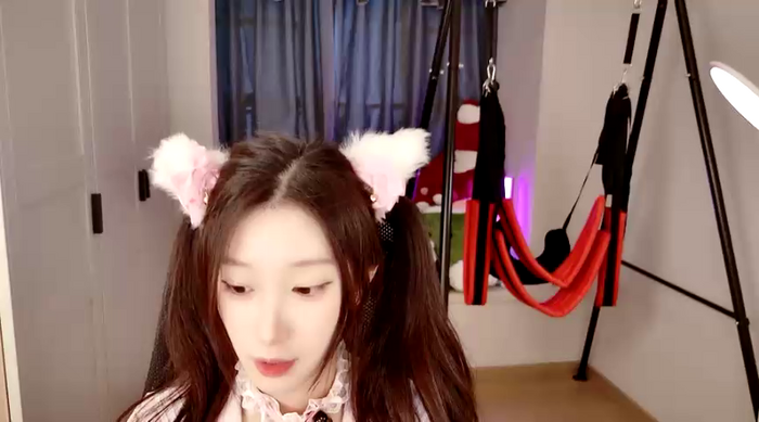 zxcsfgvcdhw