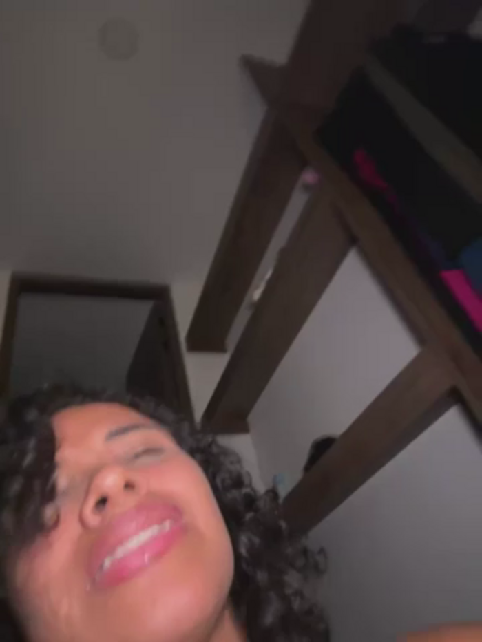 Brunettexio
