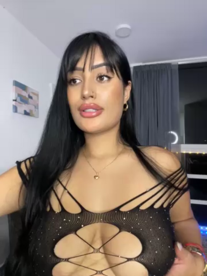 HELLEN_SANTOS