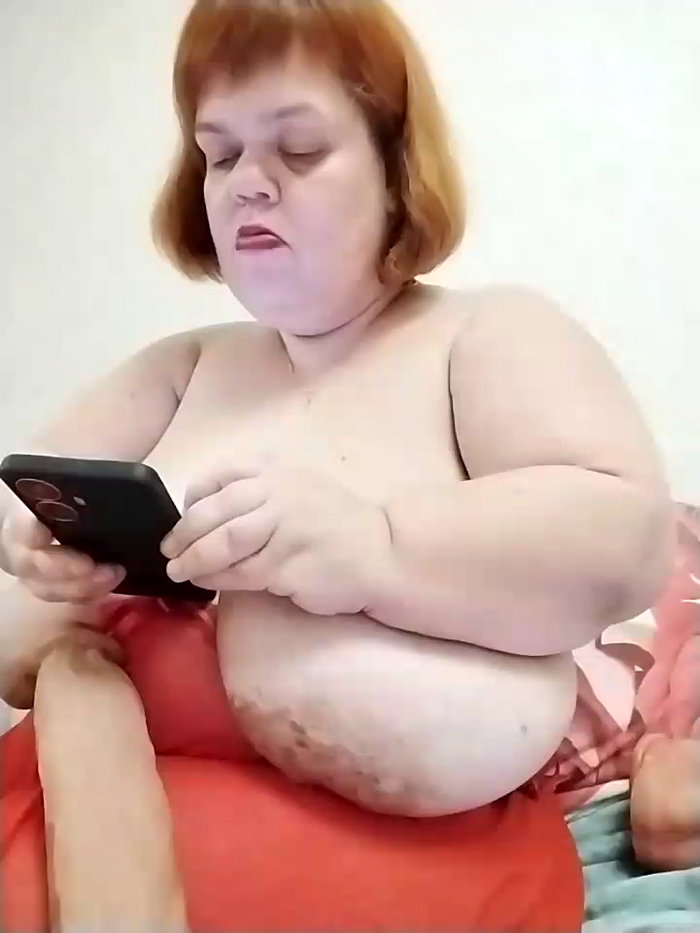 MIDGET-TITS