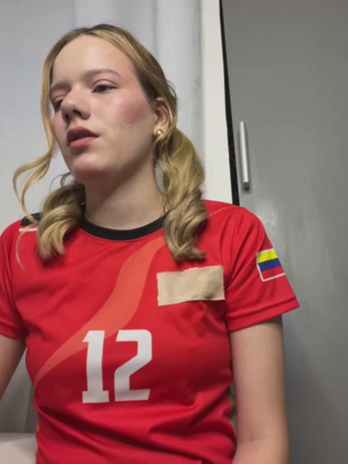 NicoleCut
