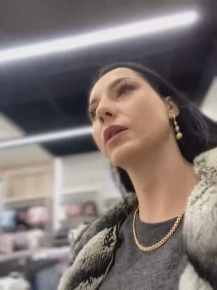 Roxana-Sexy