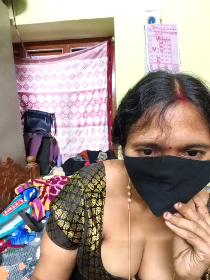 hotladyIndian1
