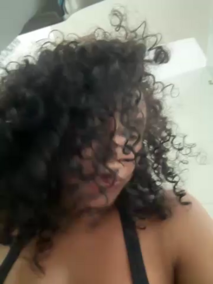 Brunettexio