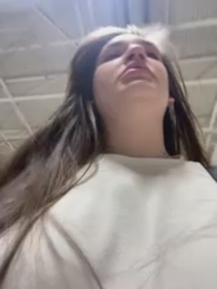 Holly_Molii
