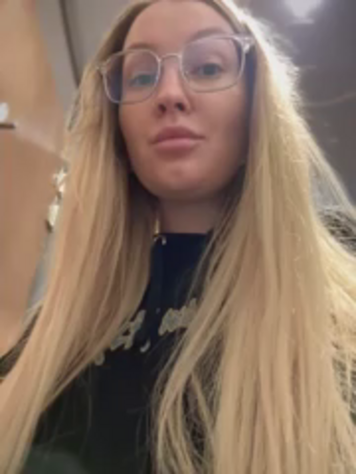 Teya_moon_