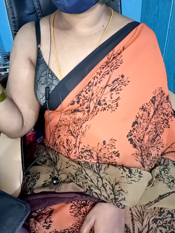 Tamil-hotwife