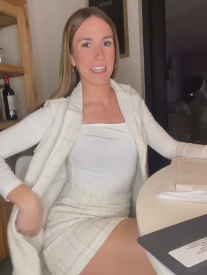 lola_tentatiion