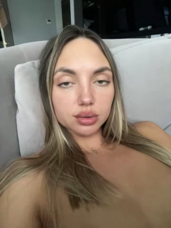 AngelinaMoore