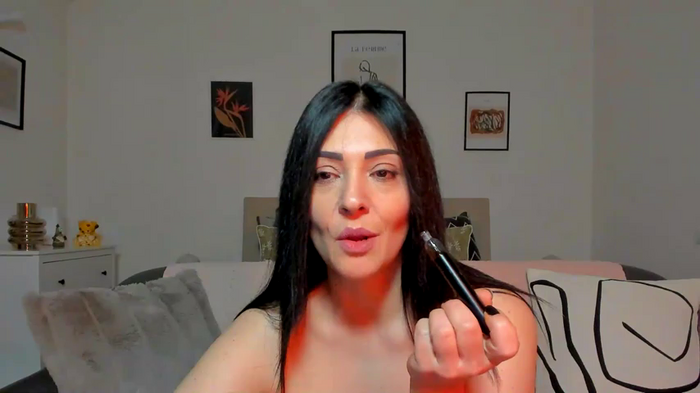 AryaSummersReal