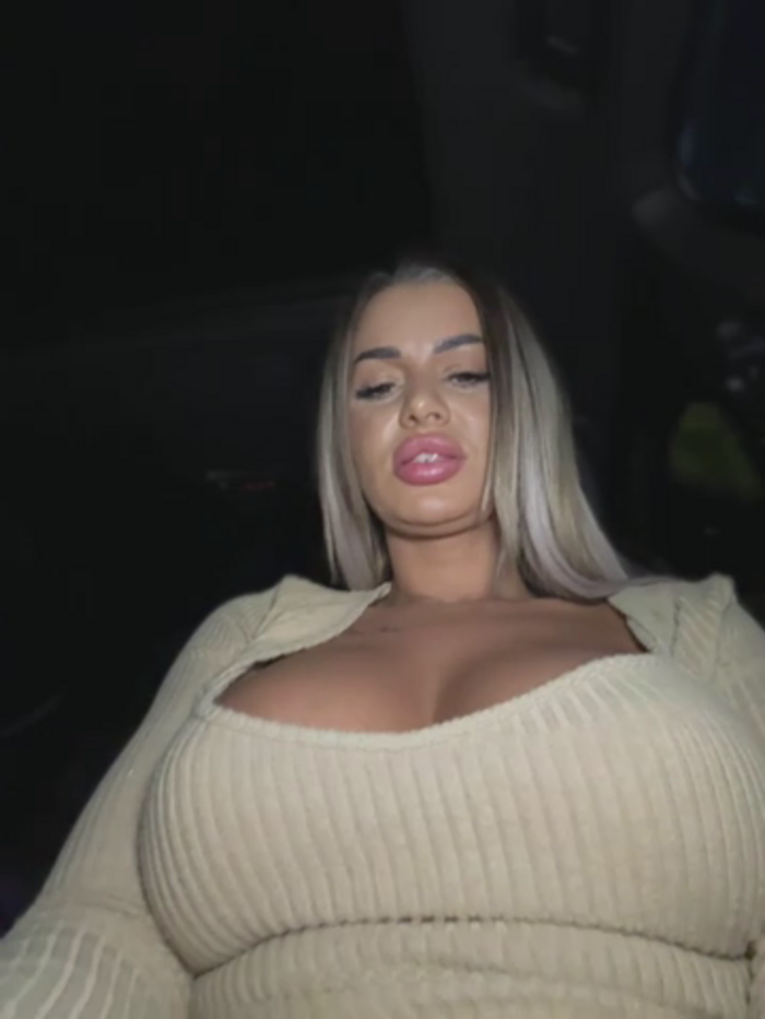 KirstieVegas