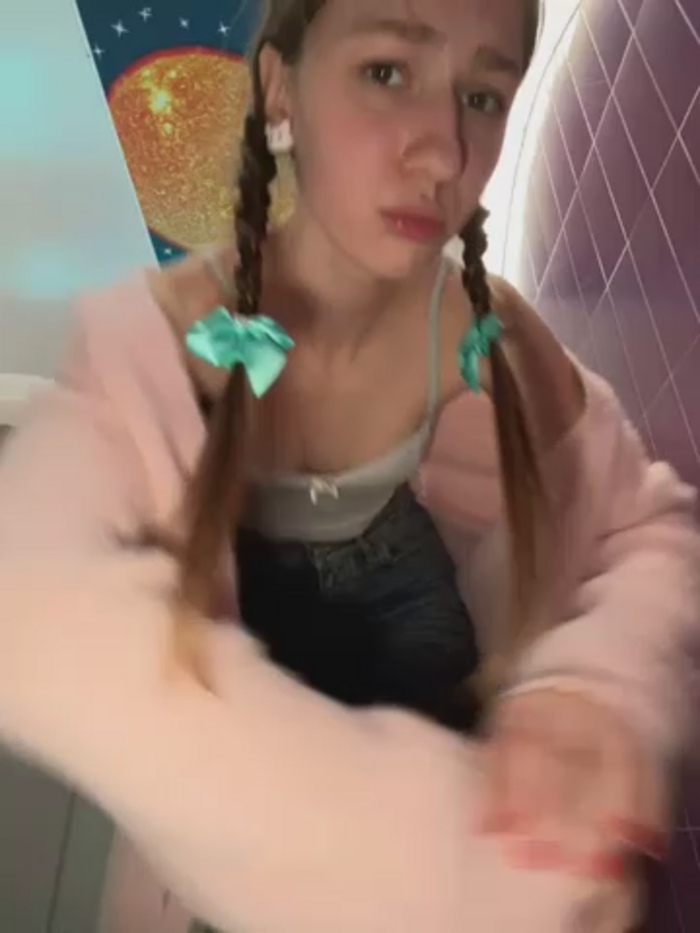 Lia__Love