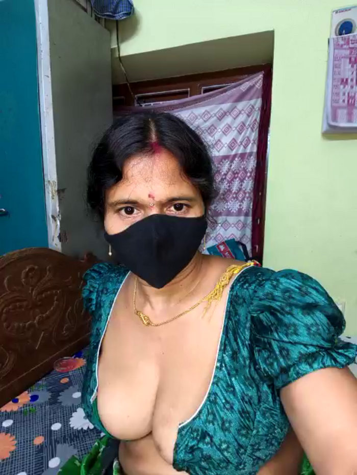 hotladyIndian1