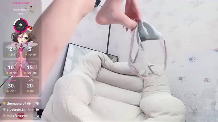 qiqi--