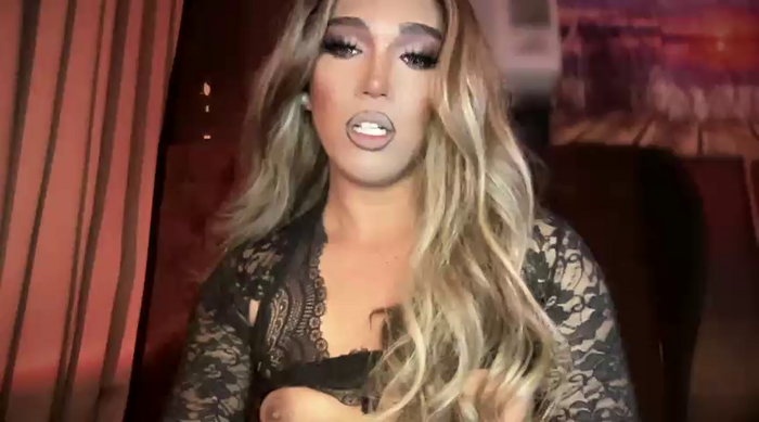 Lo_la_69