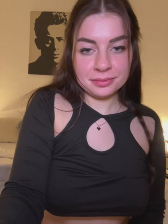 EllyNora