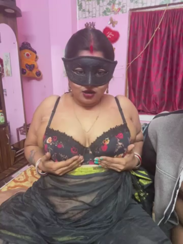 Naughty_hot_Rose