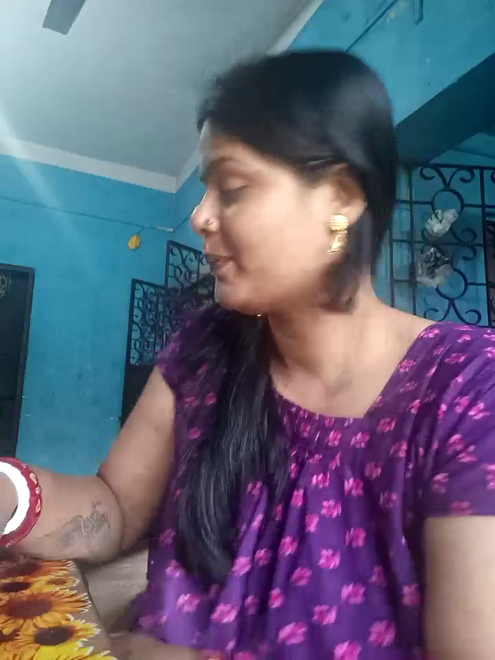 Hot_Pakhi