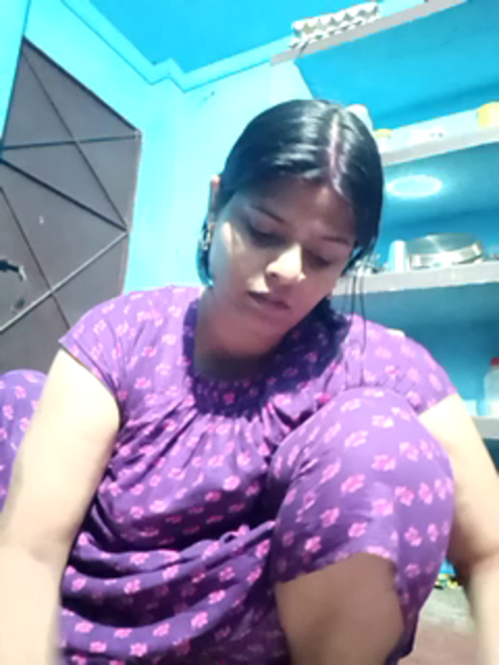 Hot_Pakhi
