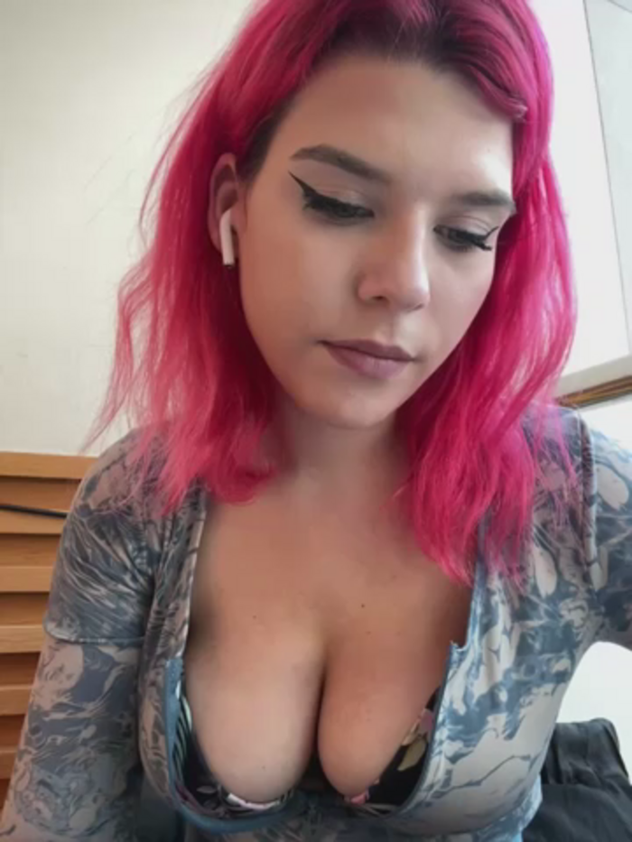 RiriRoseey