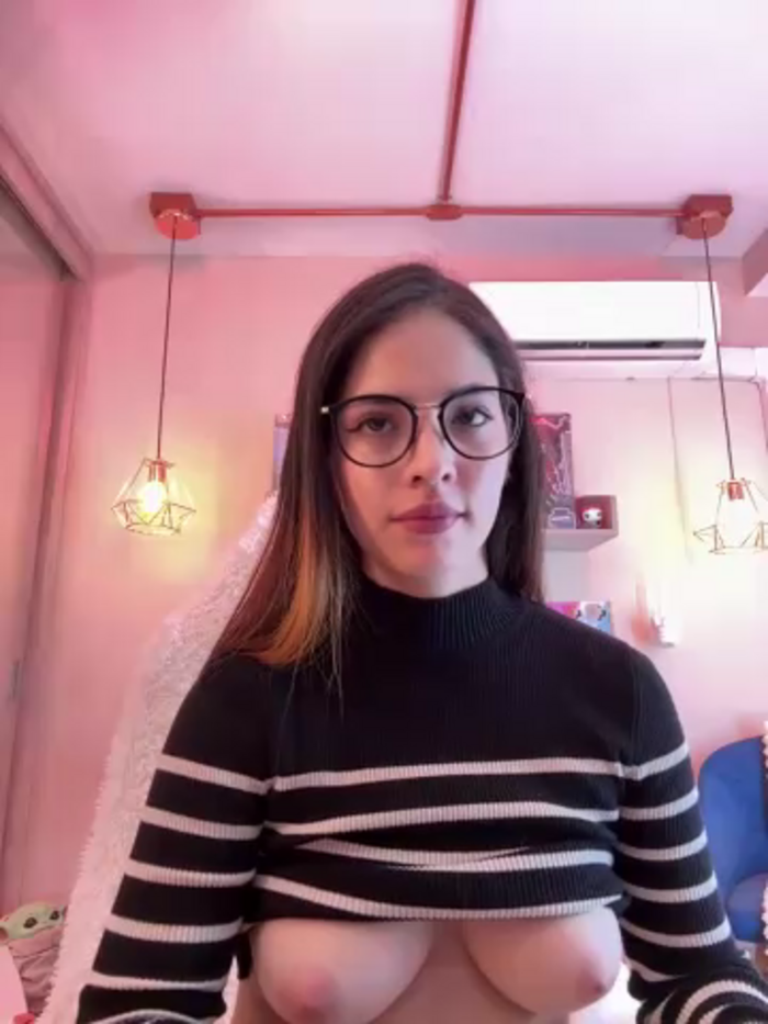 Zoe_Bae