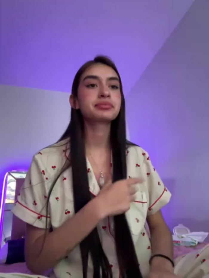 Alejandraa_pinkk_
