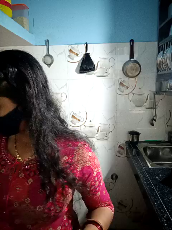Anu-sexy-cpl