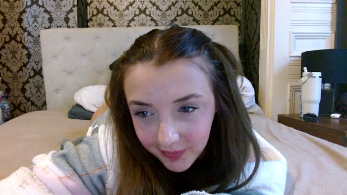 LucyLuxee19