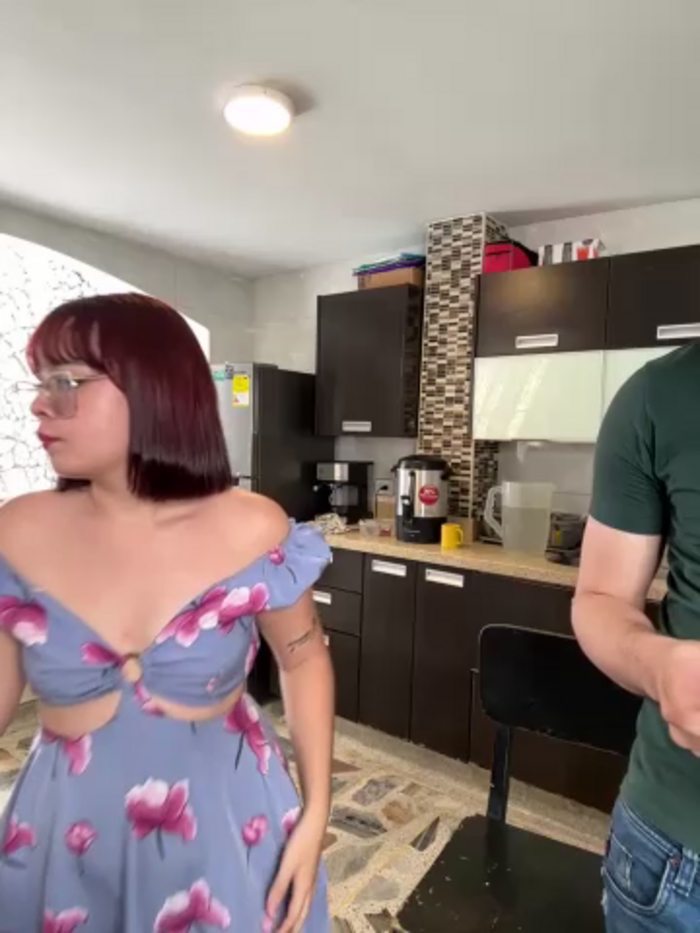 kevin_hotgirls