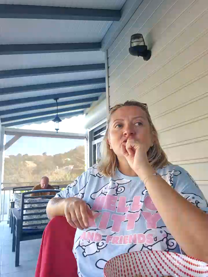 lady_charlyne