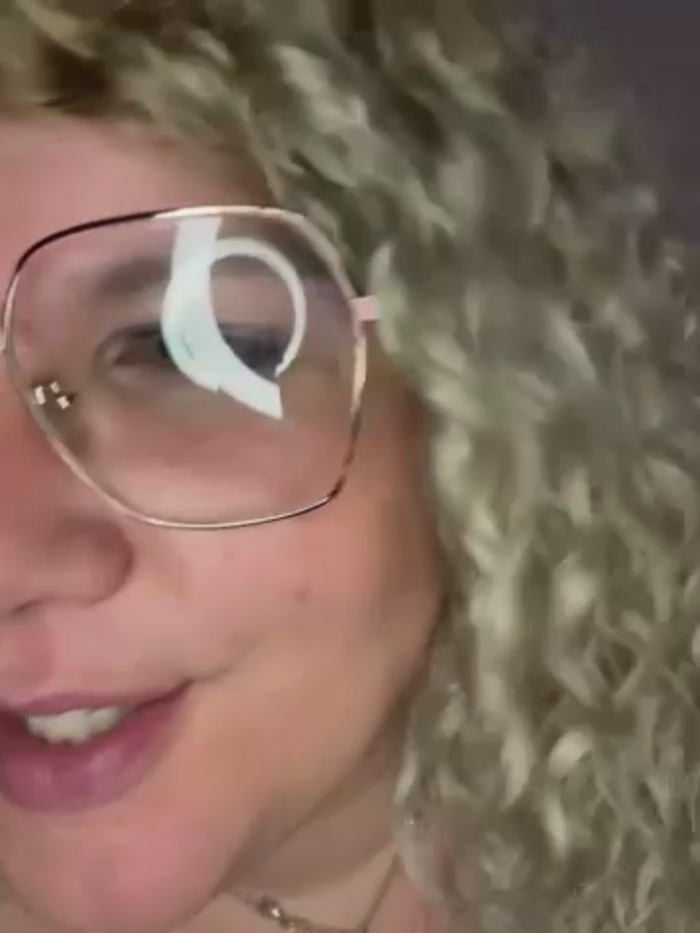 CurvyAnonymousGirl89